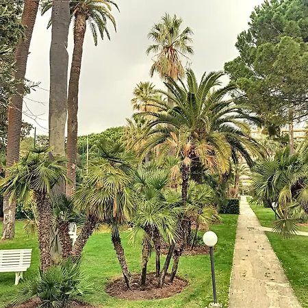 Belles Prestations, Proche Plages, Piscine 232l Py Διαμέρισμα
