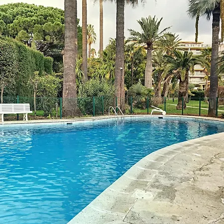 Belles Prestations, Proche Plages, Piscine 232l Py Lägenhet
